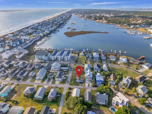 167 Delaware Ave, Carolina Beach, NC, 28428-5822 | Card Image