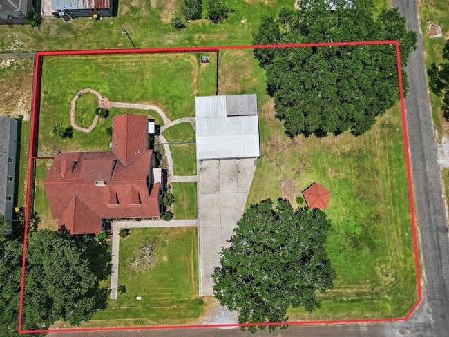 This large corner lot can be yours! | Image 36
