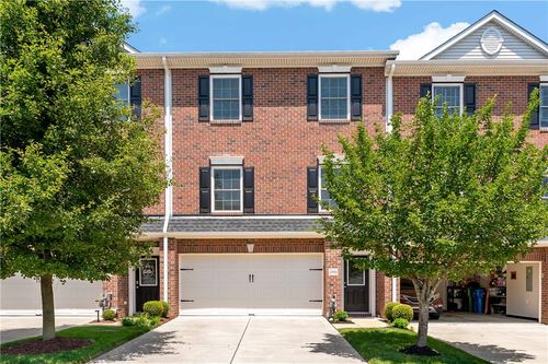2894 May St, Castle Shannon, PA, 15234 | Card Image