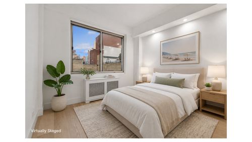 12h-225 E 46th St, New York, NY, 10017-2928 | Card Image