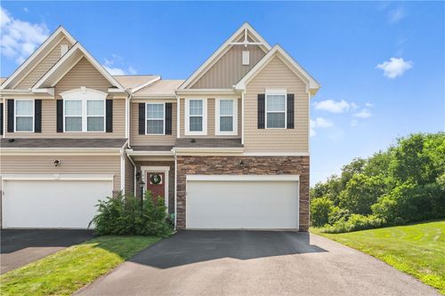 6476 Lindsey Ln, Murrysville, PA, 15632-2569 | Card Image