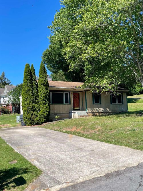 250 1st St, Russellville, AL, 35653-4602 | Card Image