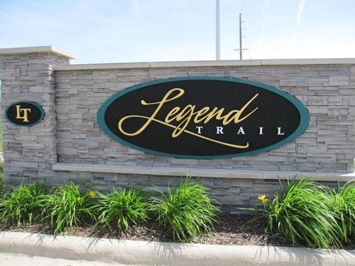 703 Nicklaus Dr, Parkersburg, IA, 50665-1116 | Card Image