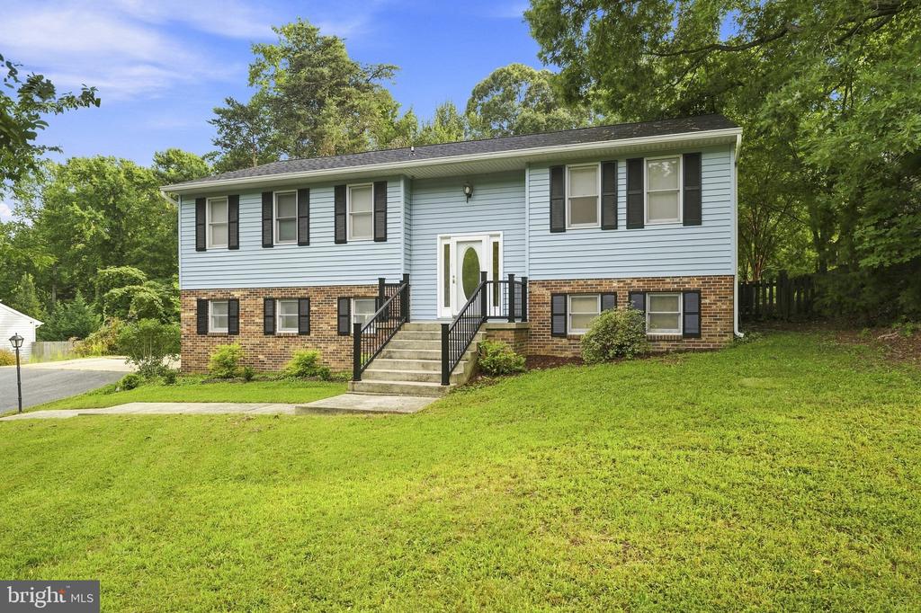 Residential in LUSBY 4