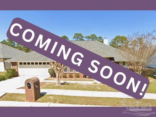 2032 Hamilton Crossing Dr, Cantonment, FL, 32533-5812 | Card Image