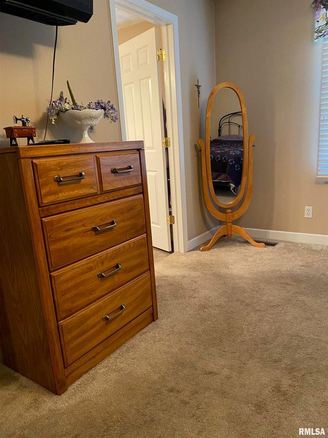 11012 N Rhonda Way, House other with 3 bedrooms, 3 bathrooms and null parking in Dunlap IL | Image 32