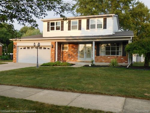5726 Marble Dr, Troy, MI, 48085-3919 | Card Image