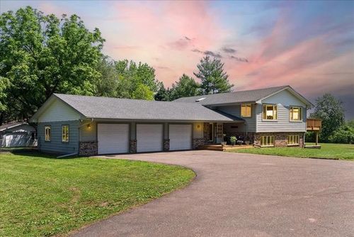 345 Quinlan Ave S, Lakeland Shores, MN, 55043-9536 | Card Image