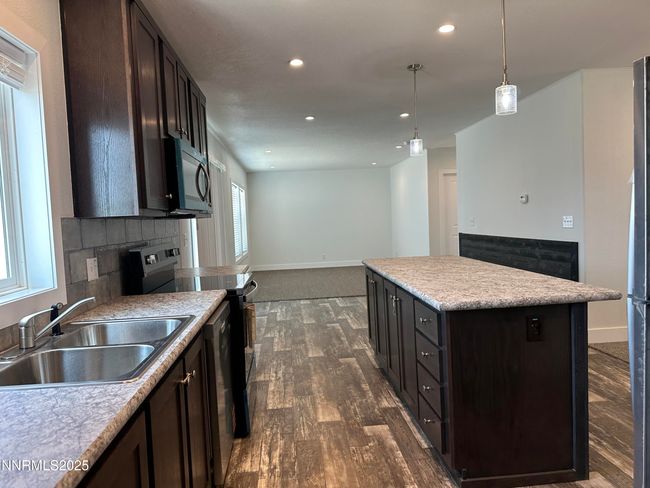 7740 Beas View Dr, House other with 3 bedrooms, 2 bathrooms and 2 parking in Winnemucca NV | Image 7