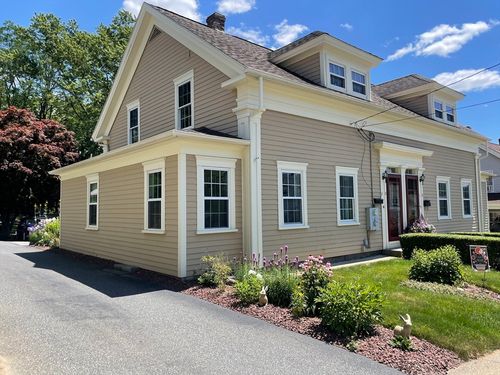 20-20 Forest St, Whitinsville, MA, 01588-2204 | Card Image