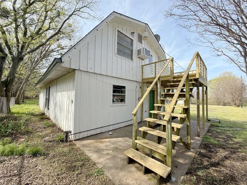 137 Pearce Dr, Pottsboro, TX, 75076-7053 | Card Image