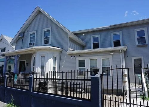 1-74 Grand St, Lowell, MA, 01851-2624 | Card Image