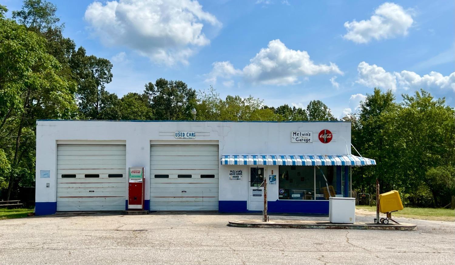 1966 N Amherst Hwy, Amherst, VA 24521