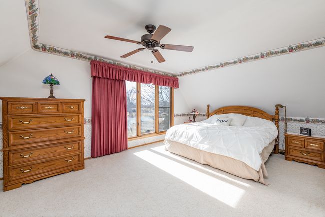43388 N Oakcrest Ln, House other with 3 bedrooms, 2 bathrooms and 3 parking in Zion IL | Image 27