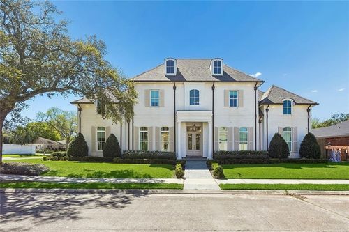 572 Amethyst St, New Orleans, LA, 70124-2614 | Card Image