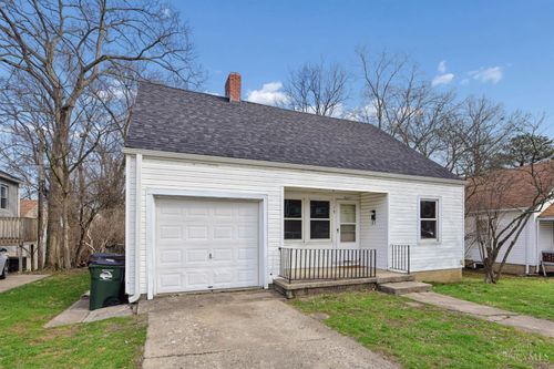 18 E Vine Street, Oxford, OH, 45056 | Card Image