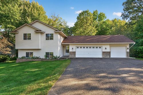 483 Maple St, Taylors Falls, MN, 55084-1239 | Card Image