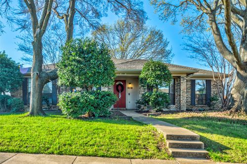 8181 Willow Creek Dr, Frisco, TX, 75034-5520 | Card Image