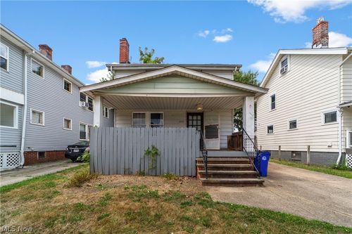 3576 W 135th St, Cleveland, OH, 44111-3325 | Card Image