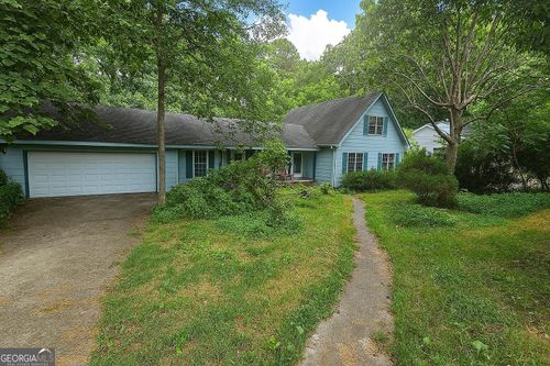 465 Oak Hill Cir, Stone Mountain, GA, 30083-4205 | Card Image