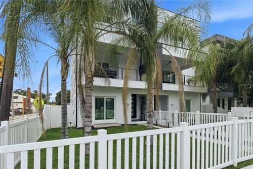 2-215 W Columbus Dr, TAMPA, FL, 33602-1327 | Card Image