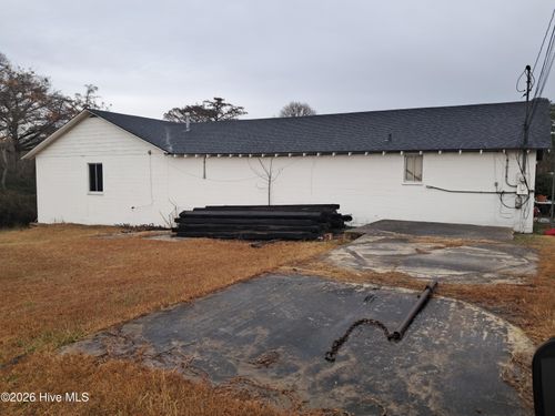 215 E Main St, Hookerton, NC, 28538 | Card Image