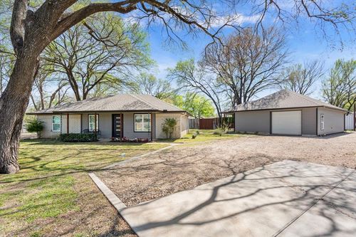 1201 Forrest St, Waco, TX, 76704-2919 | Card Image
