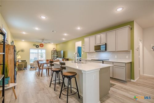 1418 Prynne Street, New Braunfels, TX, 78130 | Card Image