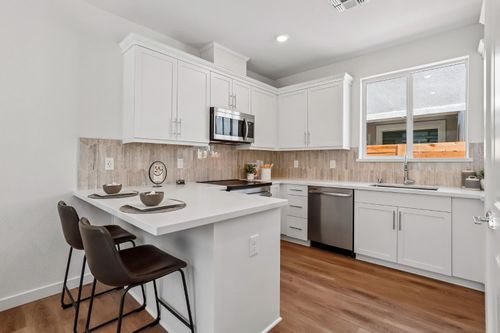 6409 Ventris Walk, Sacramento, CA, 95823-7434 | Card Image