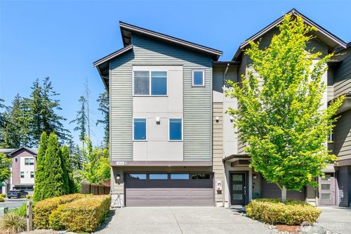 a-2025 130th Pl Sw, Everett, WA, 98204-6388 | Card Image