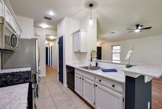 1119 Brinkley Dr, House other with 3 bedrooms, 2 bathrooms and 4 parking in Cedar Park TX | Image 11