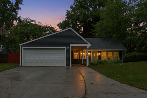 165 Arrowhead Ln, Bolingbrook, IL, 60440-1966 | Card Image