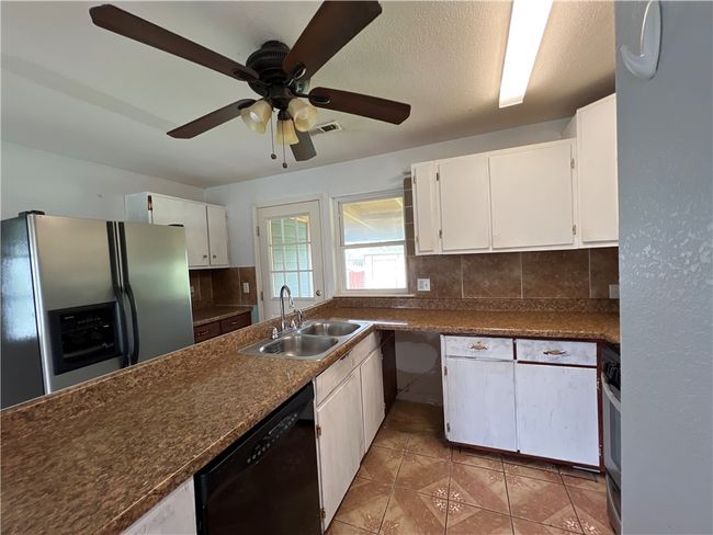 1209 W Cypress St, House other with 2 bedrooms, 1 bathrooms and null parking in Rogers AR | Image 5