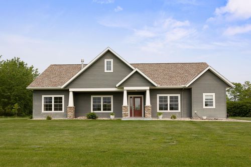 20790 196th Rd, Hutchinson, MN, 55350-4394 | Card Image