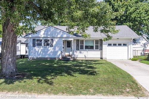 312 Witherell St, Saint Clair, MI, 48079-5350 | Card Image