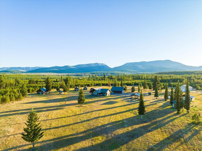 400 Kintla Ranch Rd, House other with 7 bedrooms, 6 bathrooms and null parking in Polebridge MT | Image 132