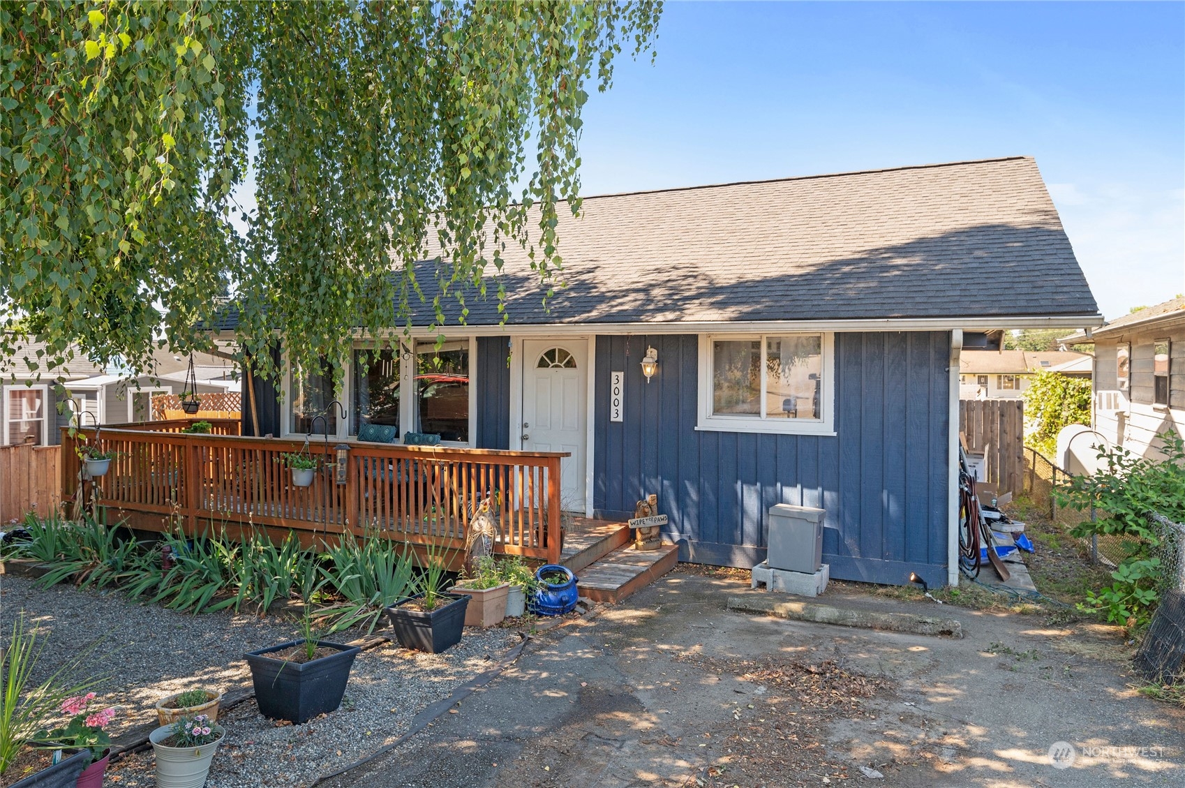 Eagle Ave, Bremerton, WA 98310