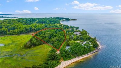 220 Centre Island Road, Home with 0 bedrooms, 0 bathrooms and null parking in Centre Island NY | Image 3