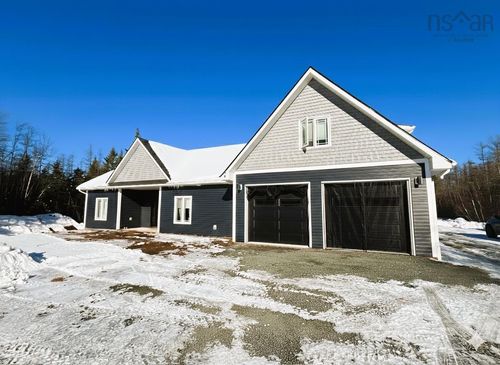 27 Molly Lane, Brookdale, NS, B4H3Y1 | Card Image