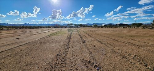 3792 N Horse Mesa Rd, Golden Valley, AZ, 86413-6927 | Card Image