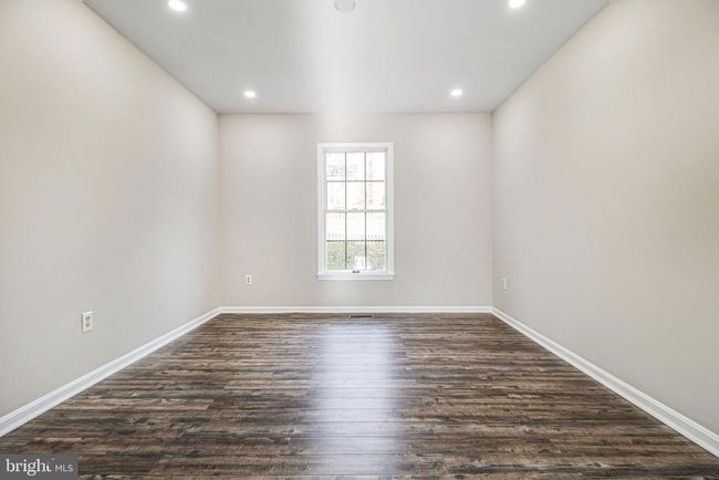 6469 Woodland Forest Dr, House other with 3 bedrooms, 3 bathrooms and null parking in ELKRIDGE MD | Image 10