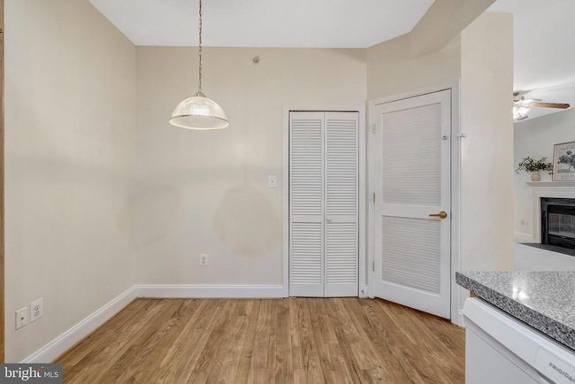 APT-313 - 13890 Chelmsford Dr, Condo with 2 bedrooms, 2 bathrooms and null parking in GAINESVILLE VA | Image 7