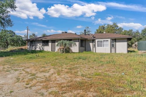 31331 Auberry Rd, Auberry, CA, 93602-9678 | Card Image