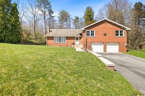 260 S Somerset St, Stoystown, PA, 15563-5940 | Card Image