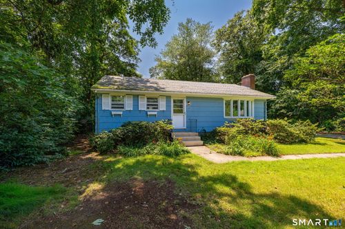 17 Pickerel Cove Trl, Old Lyme, CT, 06371-1221 | Card Image