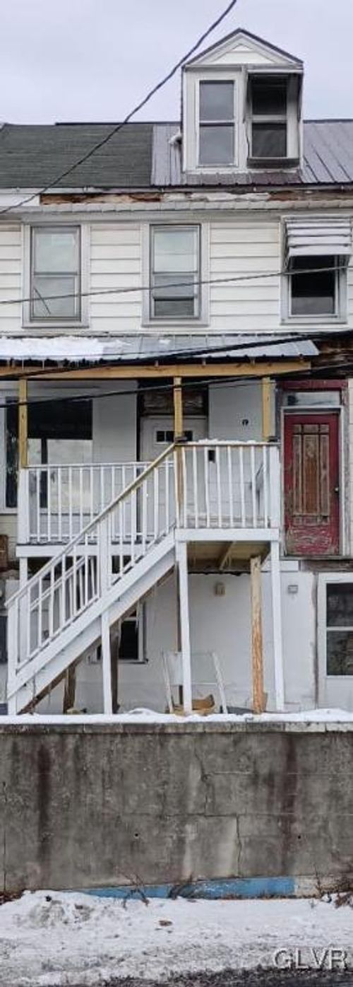 193 Market St, Cumbola, PA, 17930 | Card Image