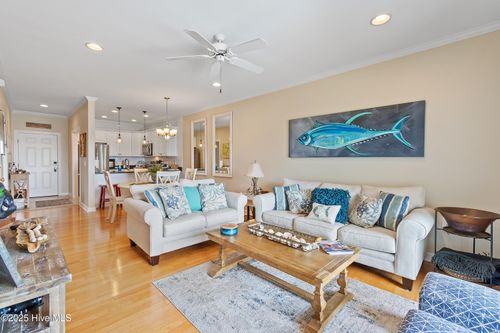 unit-a-614 W Brown St, Southport, NC, 28461-3364 | Card Image