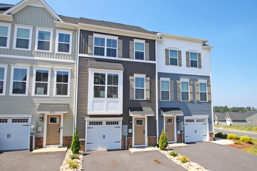 4508 Fountainbridge Ct, ROCKINGHAM, VA, 22801-4139 | Card Image