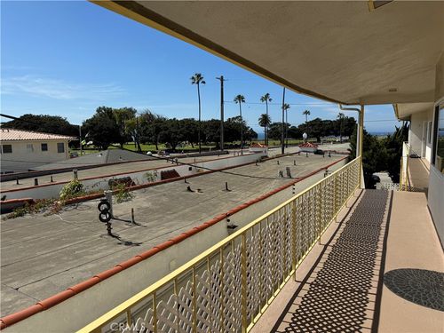 apt-6-4014 S Gaffey St, San Pedro, CA, 90731-7140 | Card Image