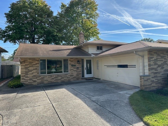 Sharon Dr, North Olmsted, OH 44070